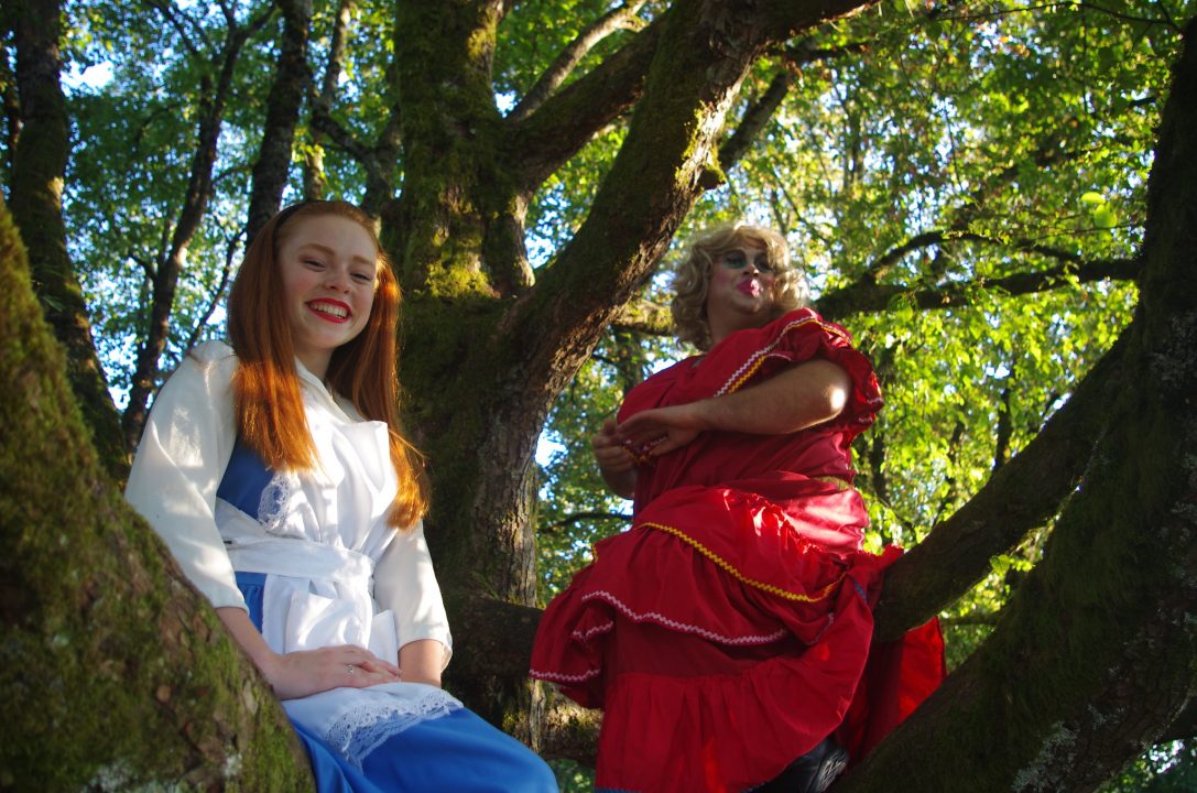 Alice and the Dame perched high up in a Tree